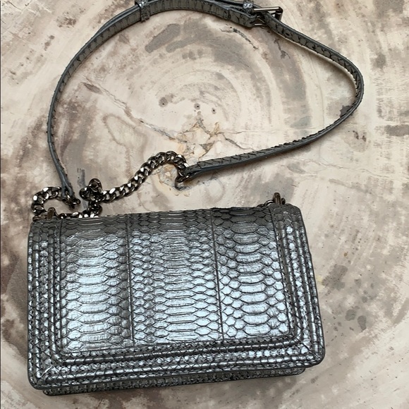 Vince Camuto Signature NWT Gunmetal Python Bag - Picture 5 of 8